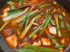 -黔有有贵州酸汤夺夺粉火锅(五味十字店)