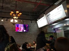 -巴四老城区炭火蛙锅(张江店)