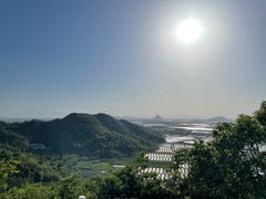 -伍山海滨石窟