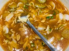 酸辣乌鱼蛋汤-将相和·海鲜蒸饺大连菜