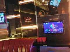 -温莎KTV(珠江路店)