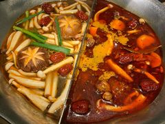 -湊湊火锅·茶憩(打浦桥日月光店)