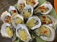 炭烧蒜蓉生蚝-贞姨美食·老字号海鲜大排档