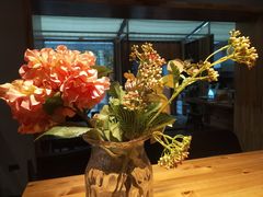 -谷咖啡·鲜花绿植花园餐厅