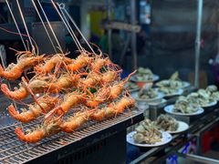 -六合夜市