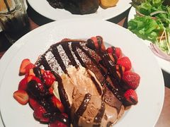 -Pancakes on the rocks(Darling Harbour)