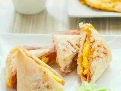 -必胜客(安盛金马店)