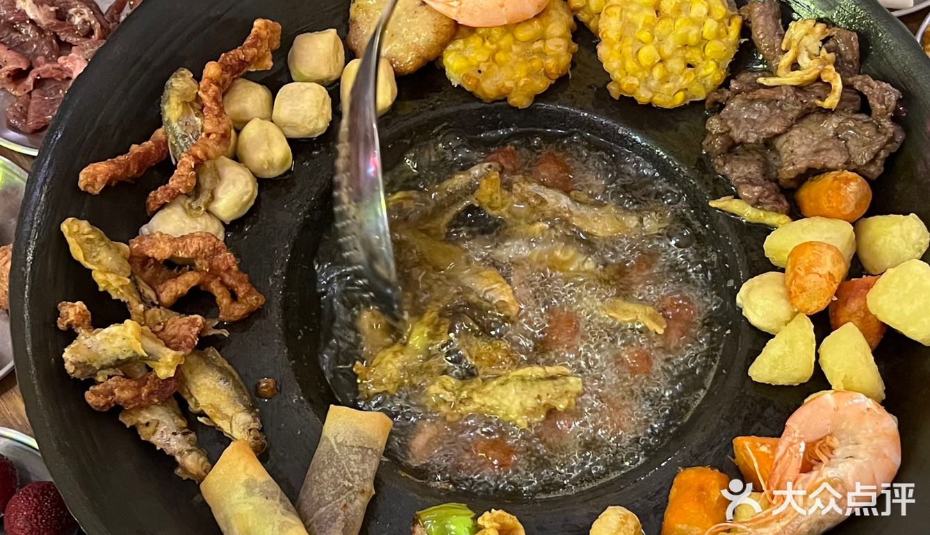 曾经去云南玩儿吃过一次就念念不忘的…… 郑州终于也有了！！ 