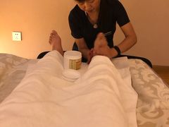 -崇英经络足疗(曲江店)