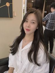 -AYO SALON