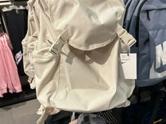 -NIKE北京马连道换季优惠店