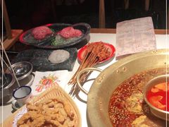 -哥老官重庆美蛙鱼头(虹口龙之梦店)