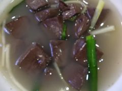 韭菜煮猪红-旭璟酒家·传统粤菜·湘菜(逸景路店)