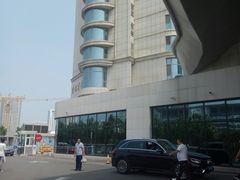 -首旅京伦酒店·8号时尚餐厅