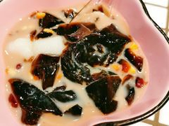 龟苓膏-董眼镜火锅(洪崖洞总店)