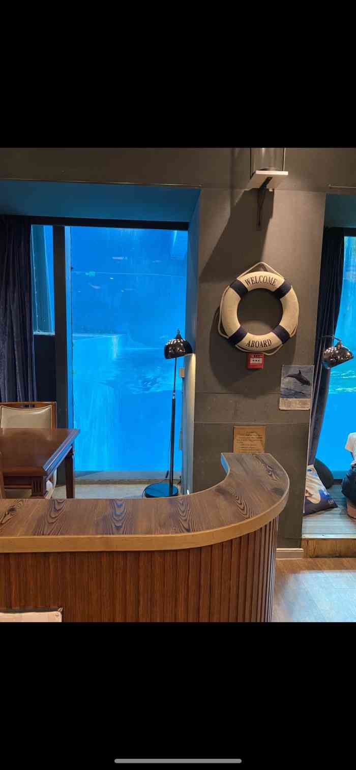 鲸咖啡beluga cafe-"同事推荐的一家店,还没时间去,可是现在同.