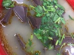 -春雨羊汤店(广开四马路总店)