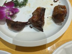 -鹏城人家海鲜酒家·23年老字号(较场尾店)