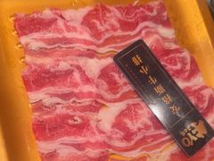 -牛YO寿喜烧·铁板烧和牛火锅自助(市府恒隆店)