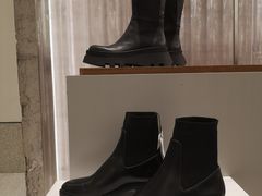 -ZARA(大上海时代广场店)