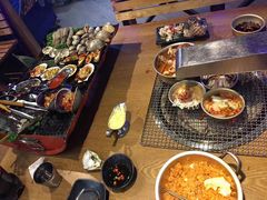 -鑫釜山海鲜烧烤(鑫丰国际店)