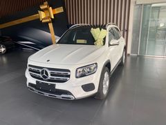 -天津波士信达奔驰4S店(卫津南路店)