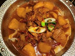 沙湾原始大盘鸡-丝路金桃·新疆菜(徐汇店)