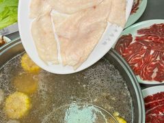 -官塘陈记鱼生·潮汕砂锅粥·牛肉火锅(潮枫路总店)