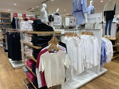 -优衣库(郑州丹尼斯大卫城店)