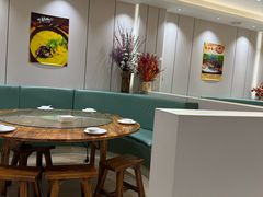 -小龙酒家(桂平路店)