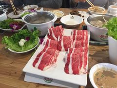 -珍巴奴毛肚牛肉小火锅(四惠店)