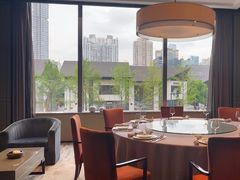 -玥轩YUE HIN(IFS国际金融中心店)