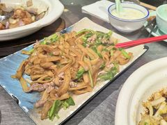 -潮界(虹桥新天地店)