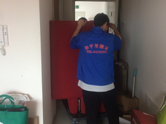 -和平搬家公司