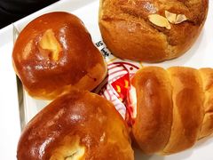 -新侨三宝乐面包店(崇文门店)