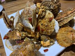 -东来菜馆•手抓海鲜家常菜•海鲜锅贴(鸽子窝店)