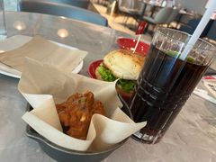 -必胜客餐厅(昆百大泰业城店)