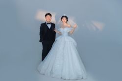 -Mu慕婚纱摄影·超级工作室