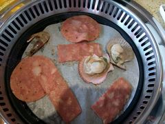 -鑫海汇海鲜烤肉火锅自助(七彩城店)