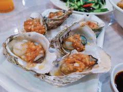 -鹏城人家海鲜酒家·23年老字号(较场尾店)
