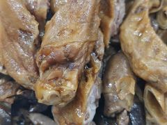 -余杨鸭鸭餐厅