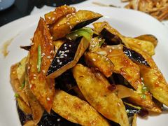 -梅飞酒家(名辉豪庭店)