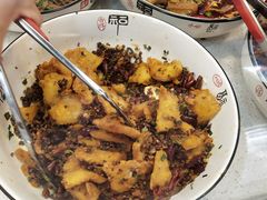 -赵师傅酥鱼(城角街店)