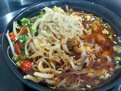 -马路边边·成都串串(翠柏路店)