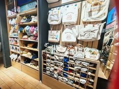 -九木杂物社(崂山丽达店)