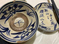 餐具摆设-骊山十三花民俗餐厅