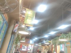 -超越炭火牛蛙火锅鸡(河东店)