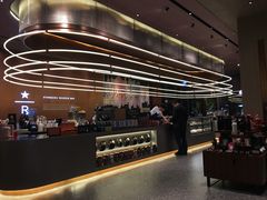 -星巴克臻选(上海虹桥新天地三店)