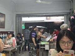 -Kha Mu Charoensang(Silom)