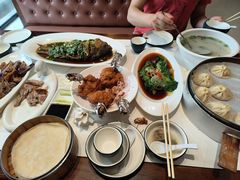 -梅利汴京烤鸭•开封豫菜地标店(东大街店)